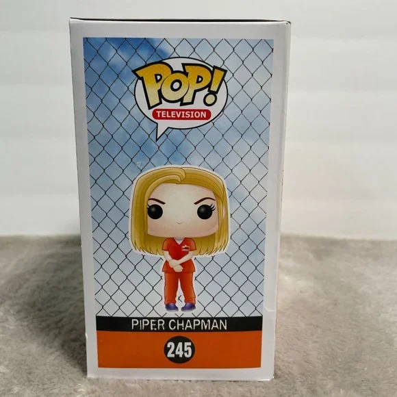 Orange is the New Black Piper Chapman Funko POP! #245 - Picture 8 of 11